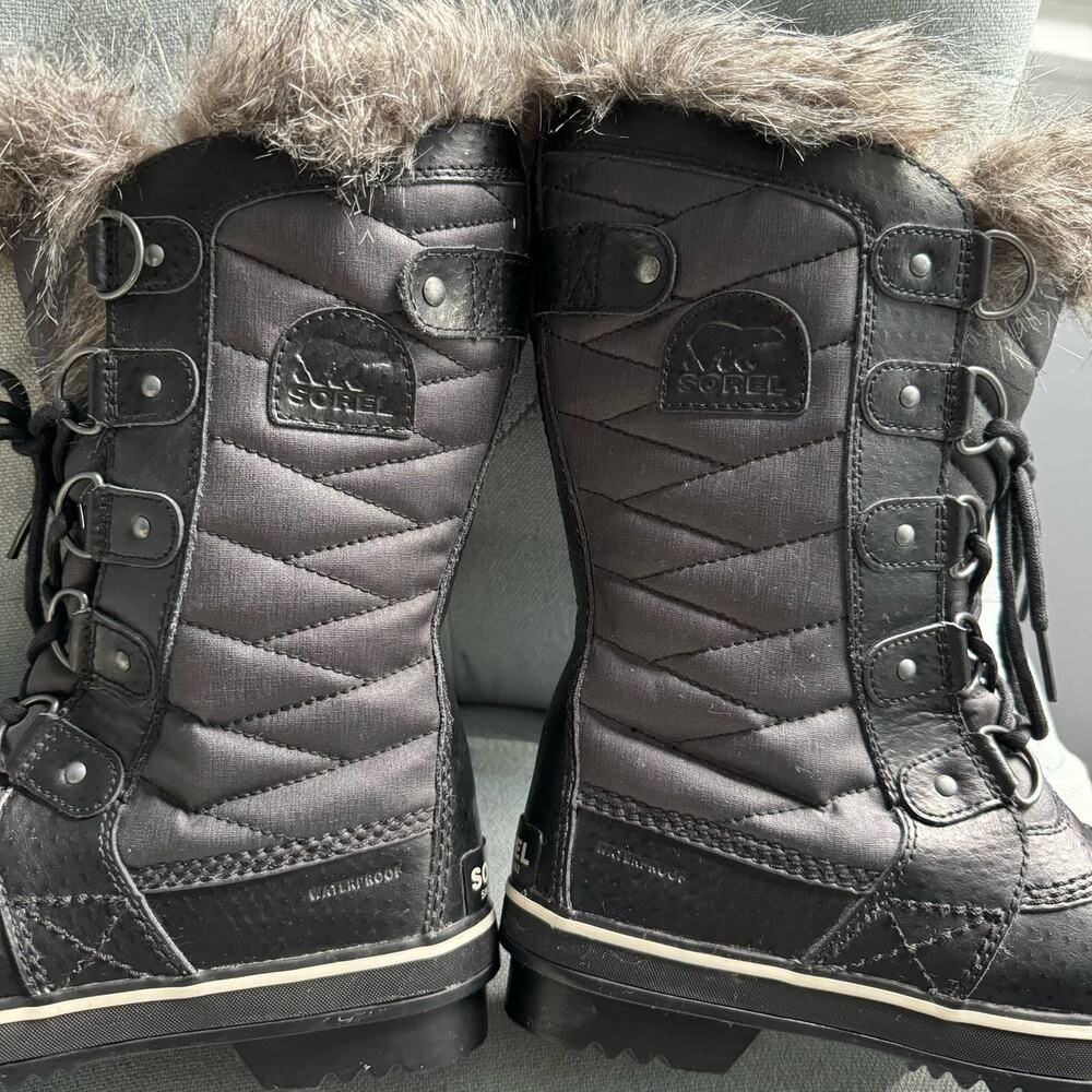 SOREL Women's Tofino II Waterproof Insulated Winter Boot with Faux Fur Cuff 6 - Picture 8 of 14
